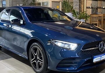 Mercedes-Benz A 250 32.396 km 27.340 &euro; Eitorf 53783