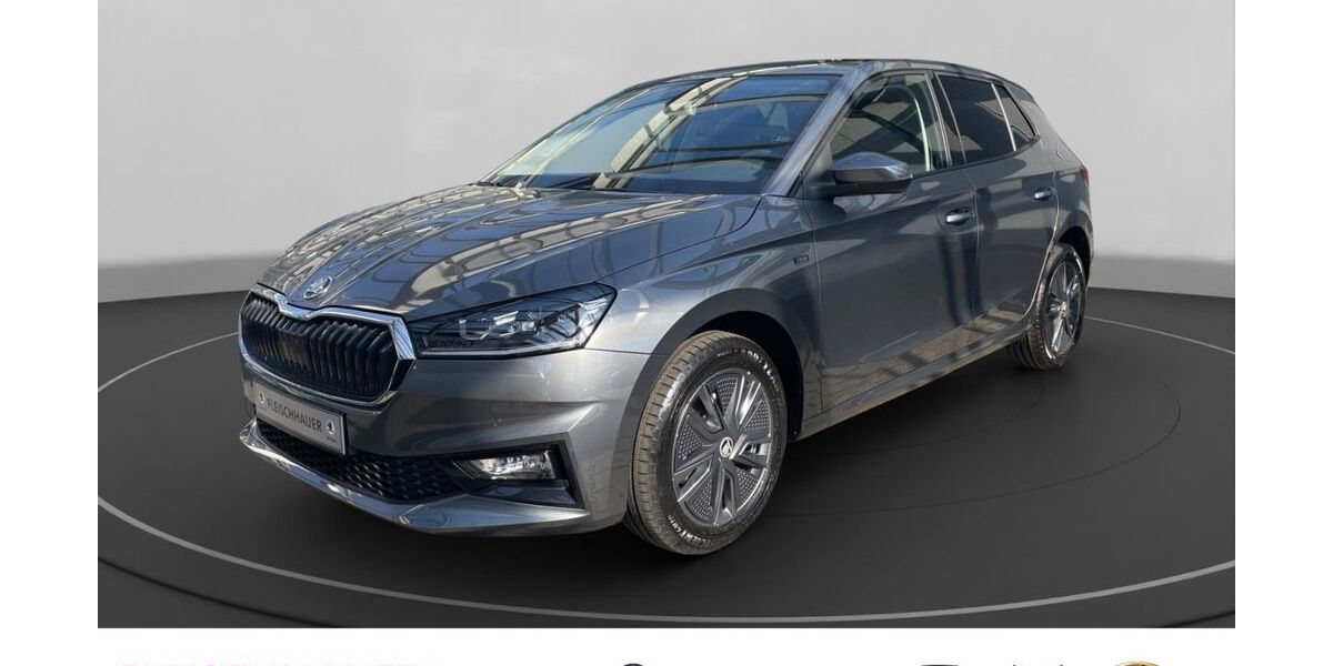 Skoda Fabia 8.000 km 24.290 &euro; Köln-Mülheim 51063