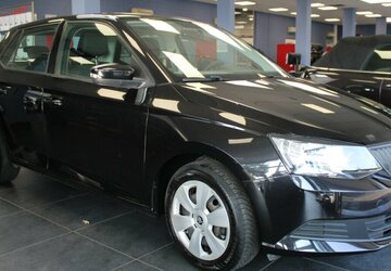 Skoda Fabia 1.0 MPI Cool Edition 66.971 km 8.980 &euro; Euskirchen 53881
