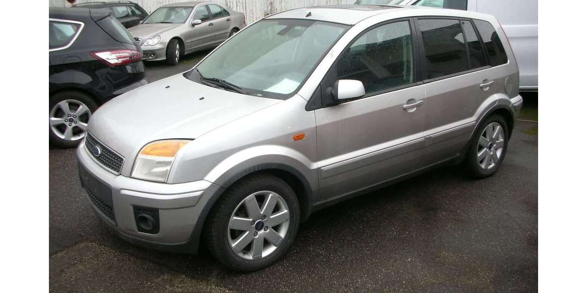 Ford Fusion 152.000 km 3.990 &euro; Bonn 53115