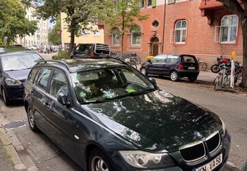 BMW 320 239.000 km 3.300 &euro; Bonn 53225