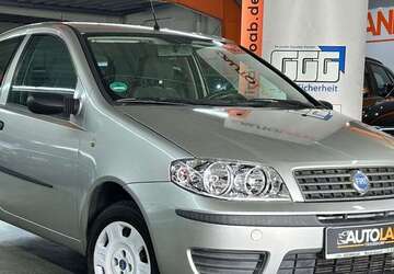 Fiat Punto 49.000 km 2.999 &euro; Troisdorf 53842
