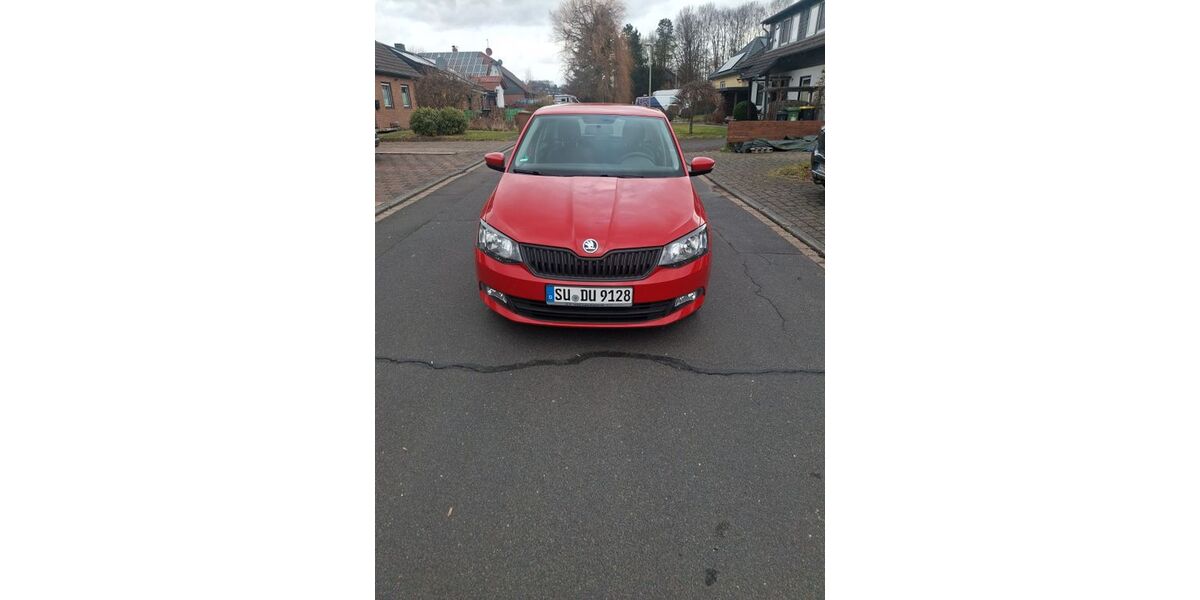 Skoda Fabia 48.000 km 6.800 &euro; Much 53804