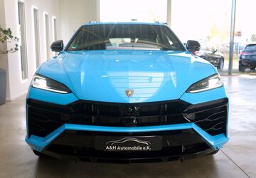 Lamborghini Urus 9.766 km 316.990 &euro; Hürth bei Köln 50354