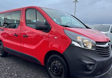 Opel Vivaro 205.000 km 10.788 &euro; Rheinbach 53359