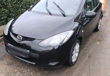 Mazda 2 158.000 km 2.900 &euro; Bergisch Gladbach 51469