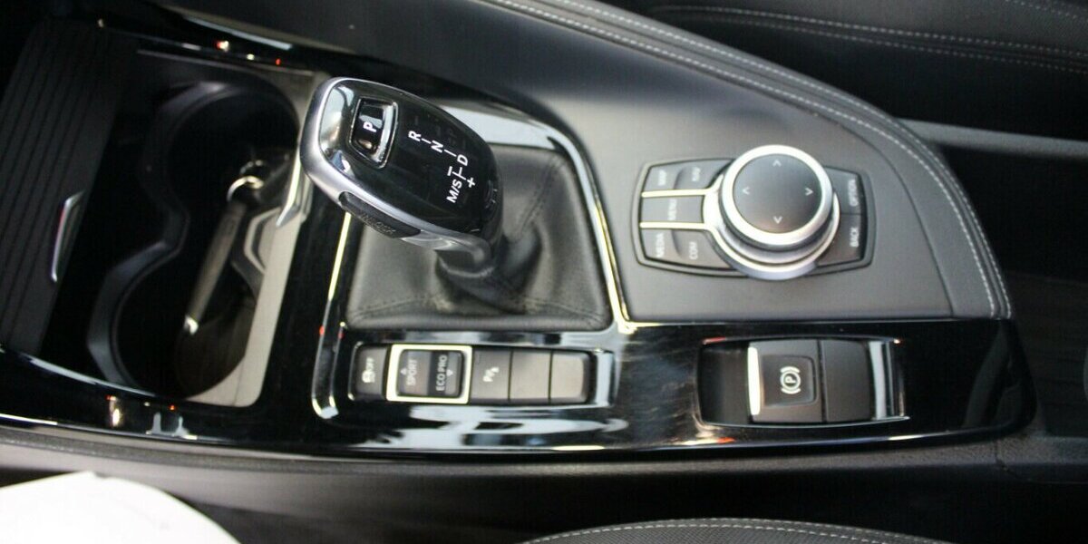 BMW X2 sDrive20i Aut. Advantage Plus 89.998 km 21.480 &euro; Euskirchen 53881