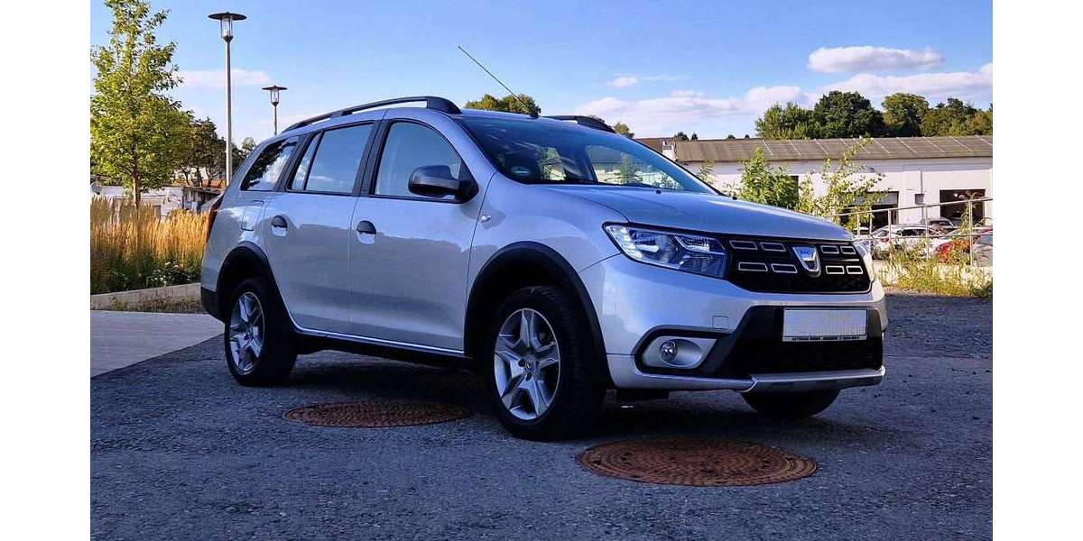 Dacia Logan 36.000 km 10.950 &euro; Bergisch Gladbach 51469