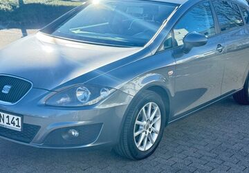 Seat Leon 164.233 km 4.399 &euro; Euskirchen 53881