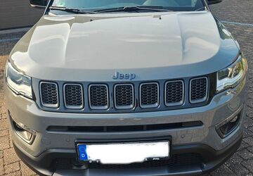 Jeep Compass 38.000 km 23.499 &euro; Königswinter 53639