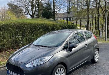 Ford Fiesta 97.300 km 5.200 &euro; Bonn 53173