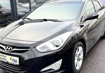 Hyundai i40 203.000 km 7.500 &euro; Troisdorf (10 km Köln-Bonn Airport) 53842