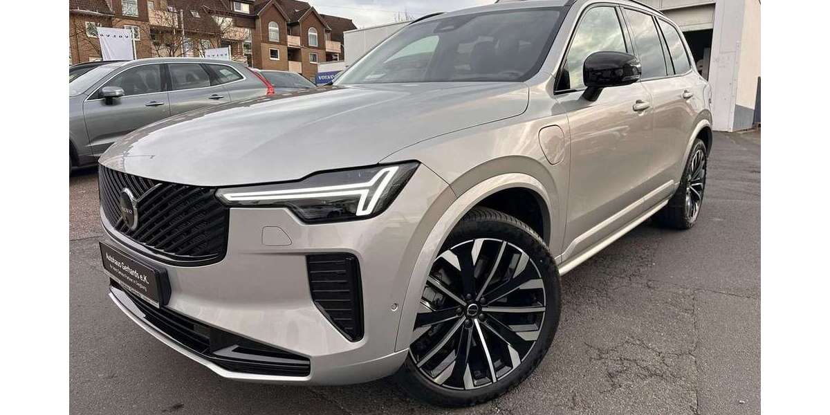 Volvo XC90 7.300 km 70.999 &euro; Siegburg 53721