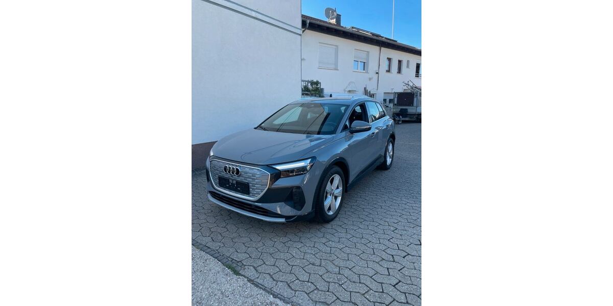 Audi Q4 106.500 km 26.300 &euro; Meckenheim 53340