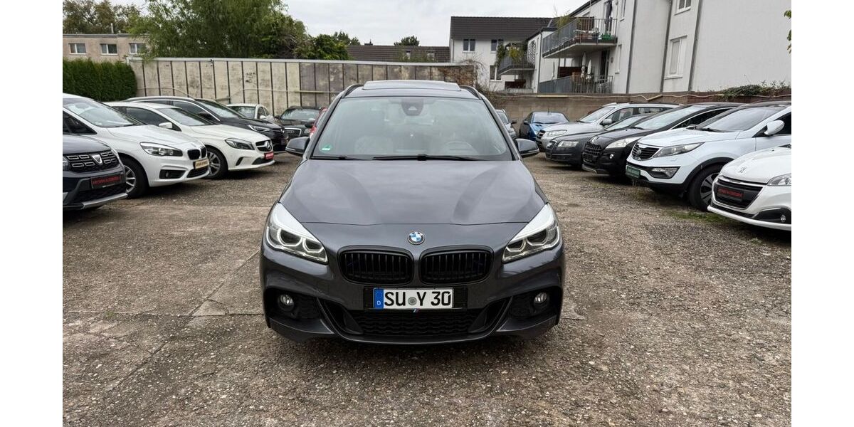 BMW 220 112.000 km 16.890 &euro; Bonn 53123