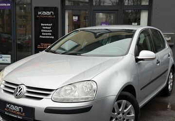 VW Golf 227.000 km 2.999 &euro; Köln 51107