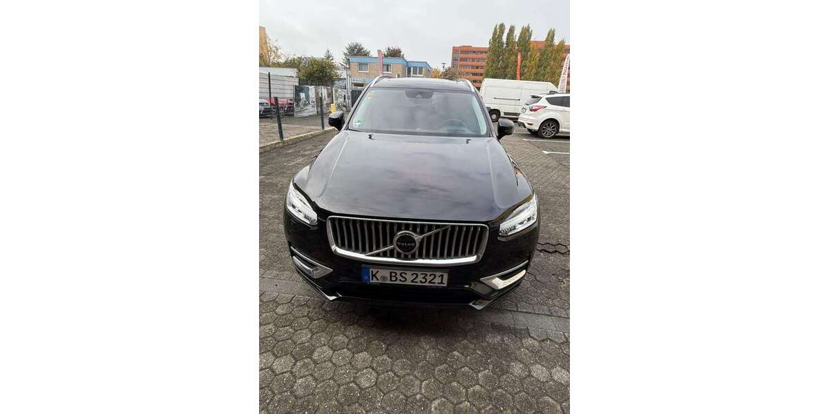 Volvo XC90 195.000 km 34.000 &euro; Koln 51145
