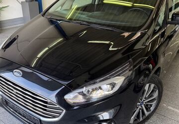 Ford S-Max 152.379 km 19.490 &euro; Köln 50829