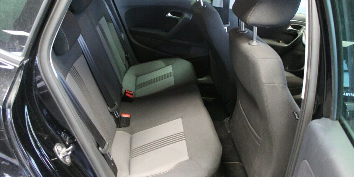 VW Polo 1.2 TSI Blue Motion Allstar 88.050 km 10.980 &euro; Euskirchen 53881