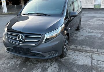 Mercedes-Benz Vito 1.149 km 77.350 &euro; Bonn 53175