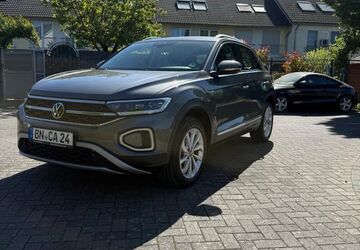 VW T-Roc 65.000 km 24.900 &euro; Bonn 53123