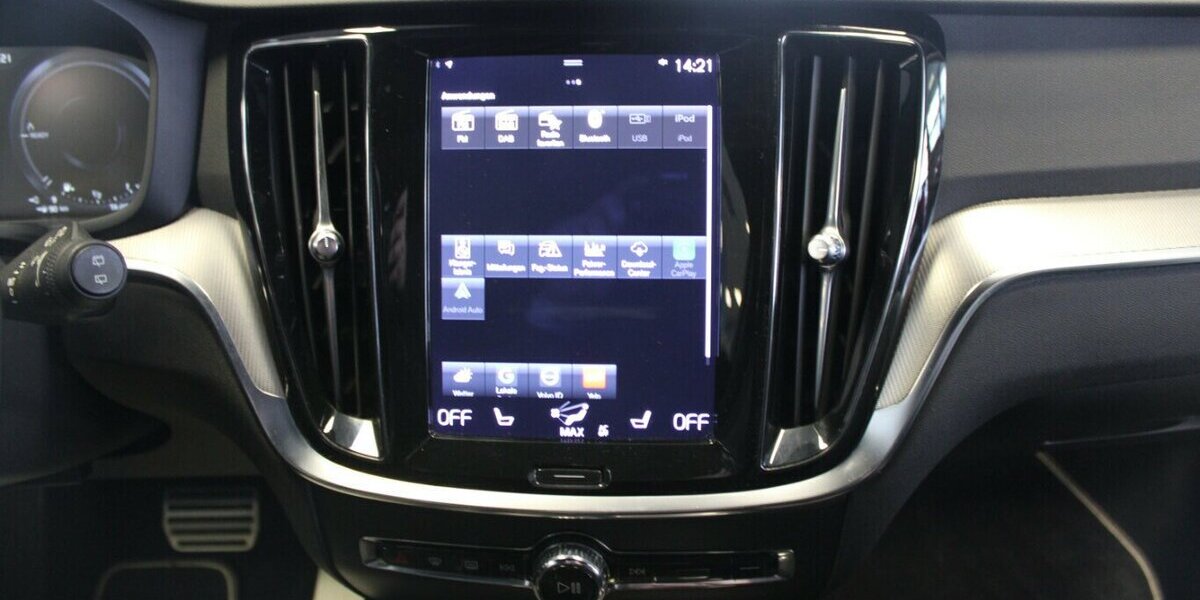 Volvo V60 T6 AWD Recharge Geartronic RDesign 97.900 km 25.980 &euro; Euskirchen 53881