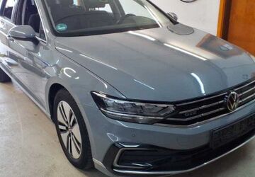 VW Passat 41.066 km 23.900 &euro; Hennef 53773