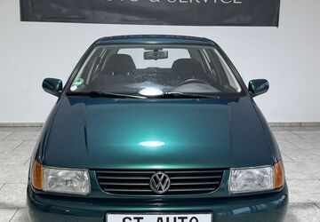 VW Polo 82.217 km 3.900 &euro; Köln 51107