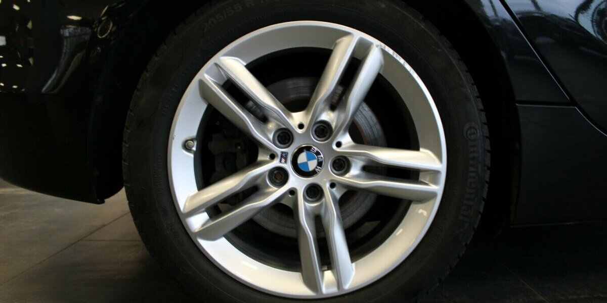 BMW 225 Active Tourer xe iPerformance Advantage - 8-Fa 99.262 km 14.980 &euro; Euskirchen 53881