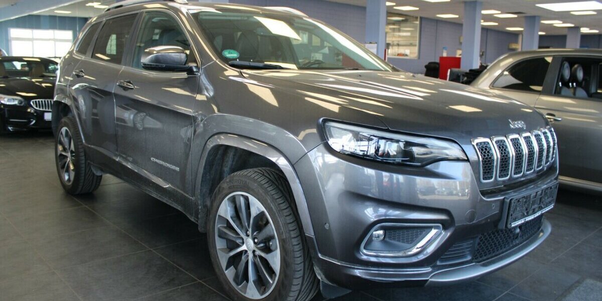 Jeep Cherokee 2.2 Active Drive 4x4 Aut. Overland 119.127 km 19.980 &euro; Euskirchen 53881