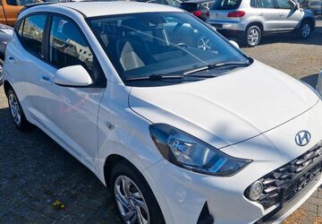 Hyundai i10 43.000 km 10.700 &euro; Wesseling 50389
