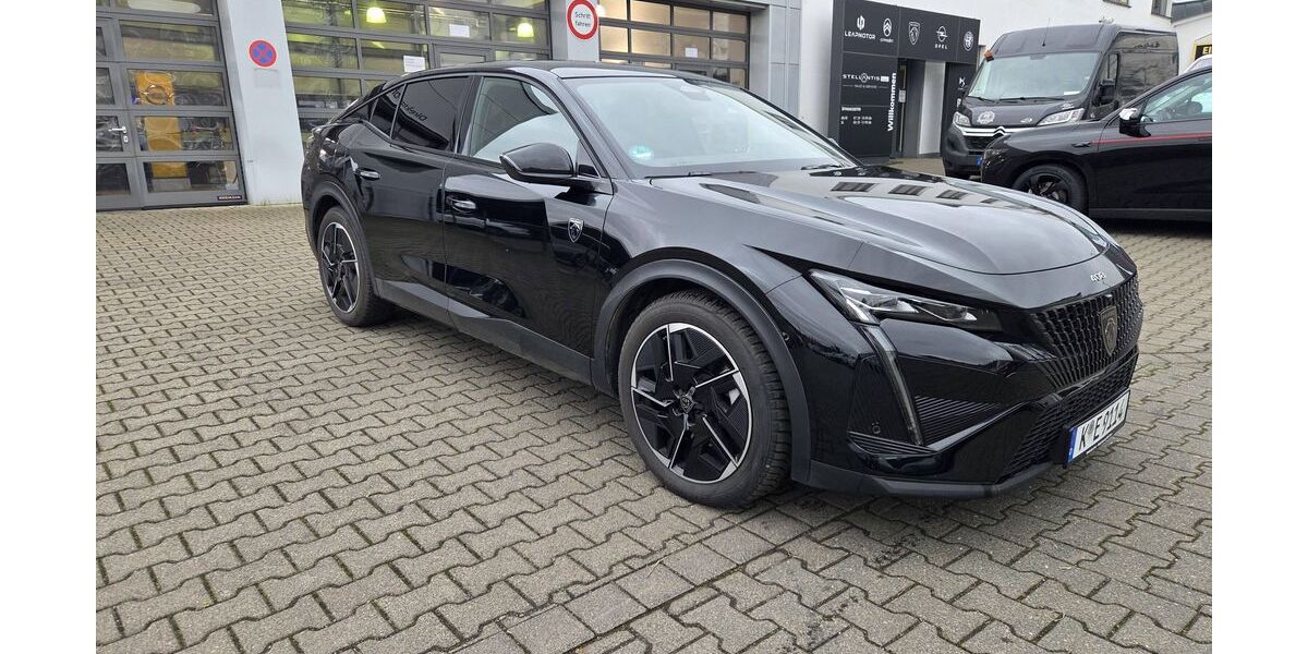 Peugeot 408 5.900 km 47.980 &euro; Köln 51065