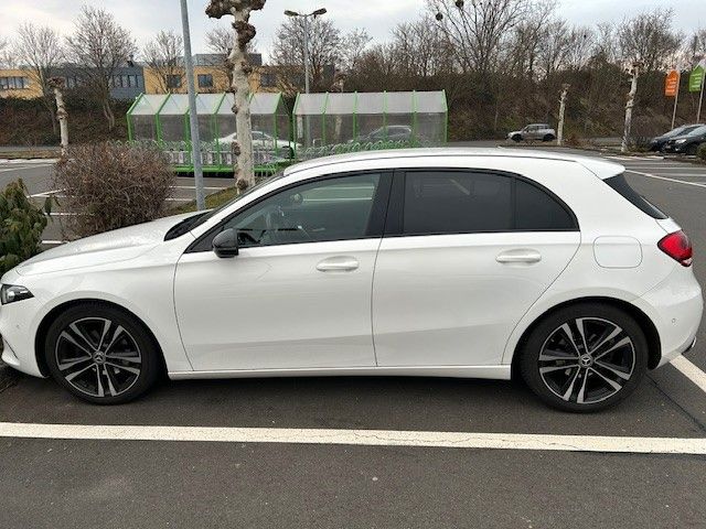 Mercedes-Benz A 180 81.000 km 19.500 &euro; Brühl 50321