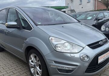 Ford S-Max 94.000 km 11.900 &euro; Rheinbach 53359