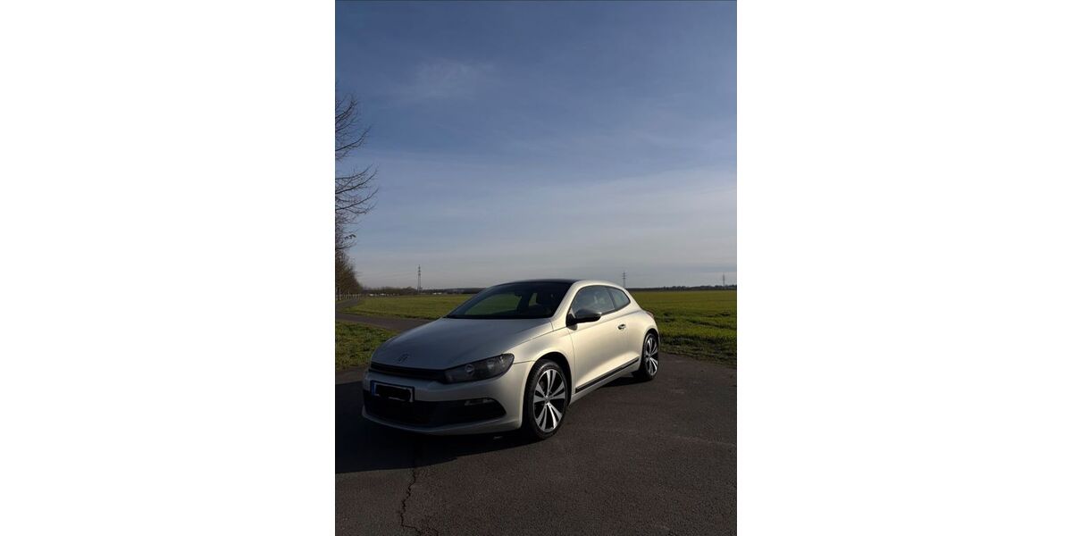VW Scirocco 250.000 km 5.899 &euro; Brühl 50321