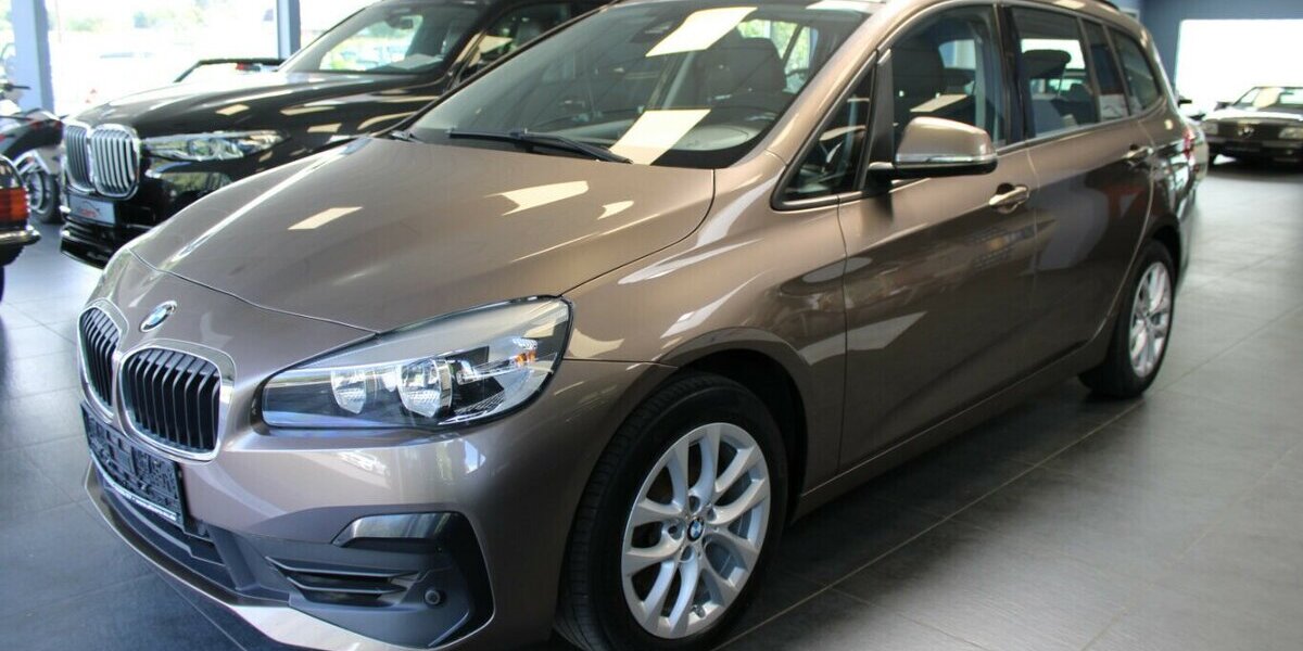BMW 218 Gran Tourer Advantage - Navi - Kamera - 98.770 km 15.980 &euro; Euskirchen 53881