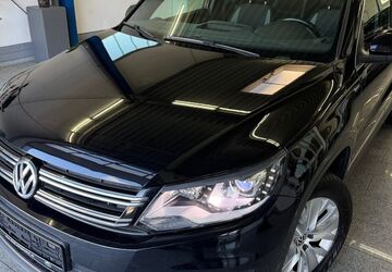 VW Tiguan 176.627 km 12.450 &euro; Köln 50829