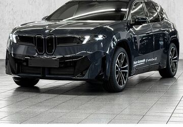 BMW iX3 3.000 km 74.900 &euro; Köln Süd 50968
