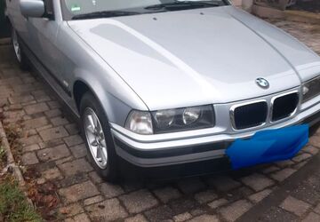 BMW 316 126.830 km 3.999 &euro; Brühl 50321