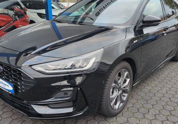 Ford Focus 30.043 km 23.990 &euro; Rheinbreitbach 53619