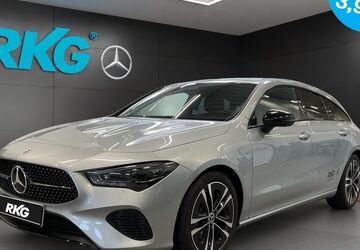 Mercedes-Benz CLA 180 Shooting Brake 9.800 km 31.470 &euro; Siegburg 53721
