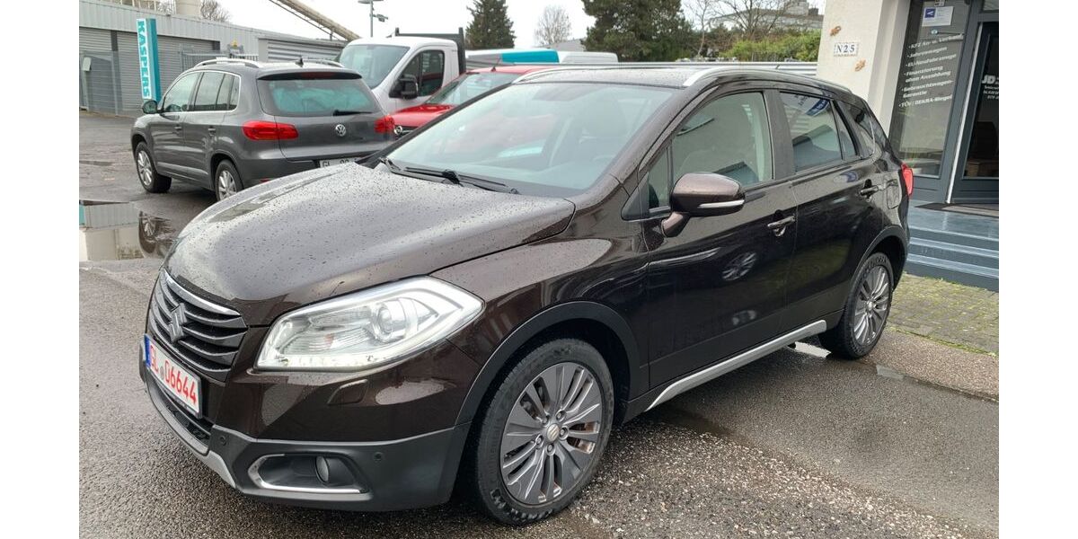 Suzuki (SX4) S-Cross 115.550 km 11.950 &euro; Bergisch Gladbach 51465