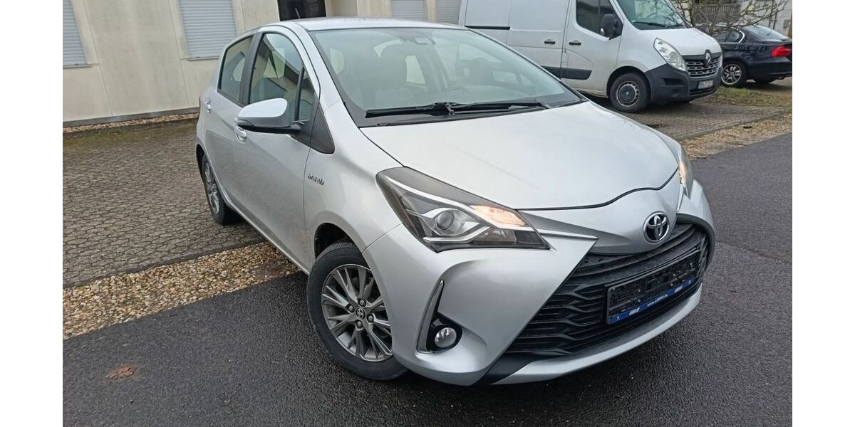 Toyota Yaris 59.000 km 13.250 &euro; Erftstadt 50374