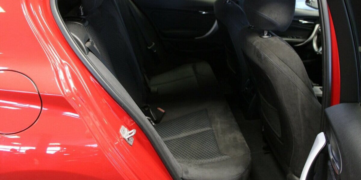 BMW 120 120i Aut. M Sport 58.909 km 17.980 &euro; Euskirchen 53881