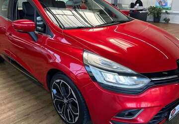 Renault Clio 140.797 km 8.950 &euro; Sankt Augustin 53757