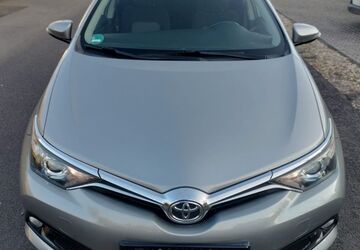 Toyota Auris 180.000 km 6.500 &euro; Erftstadt 50374