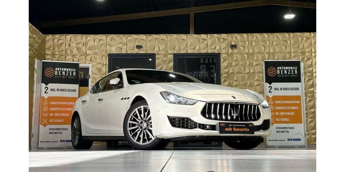 Maserati Ghibli 93.000 km 32.999 &euro; Swisttal 53913