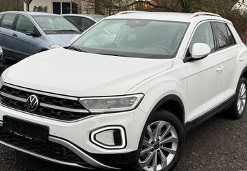 VW T-Roc 35.070 km 26.690 &euro; Sinzig 53489