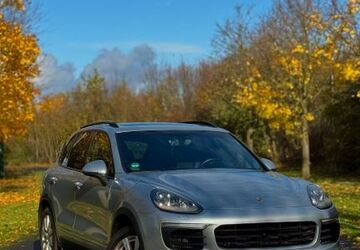 Porsche Cayenne 148.000 km 30.000 &euro; Troisdorf 53842