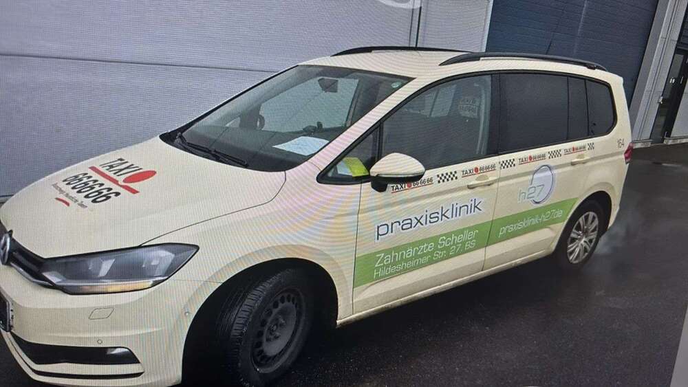 VW Touran 361.000 km 6.499 &euro; Wesseling 50389